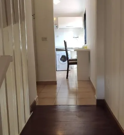 La Casa Al Guercio アパート レーリチ